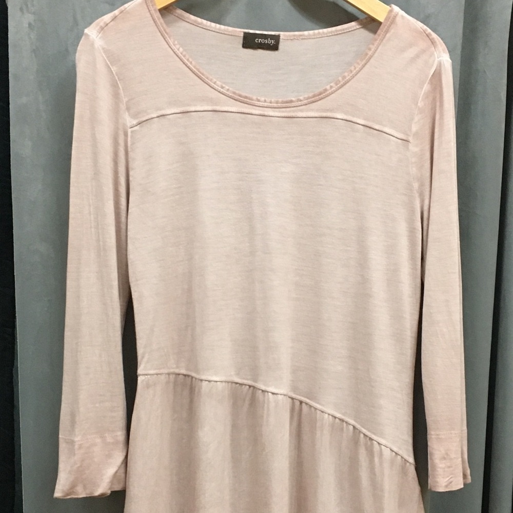 •Crosby Rose Tunic Blouse